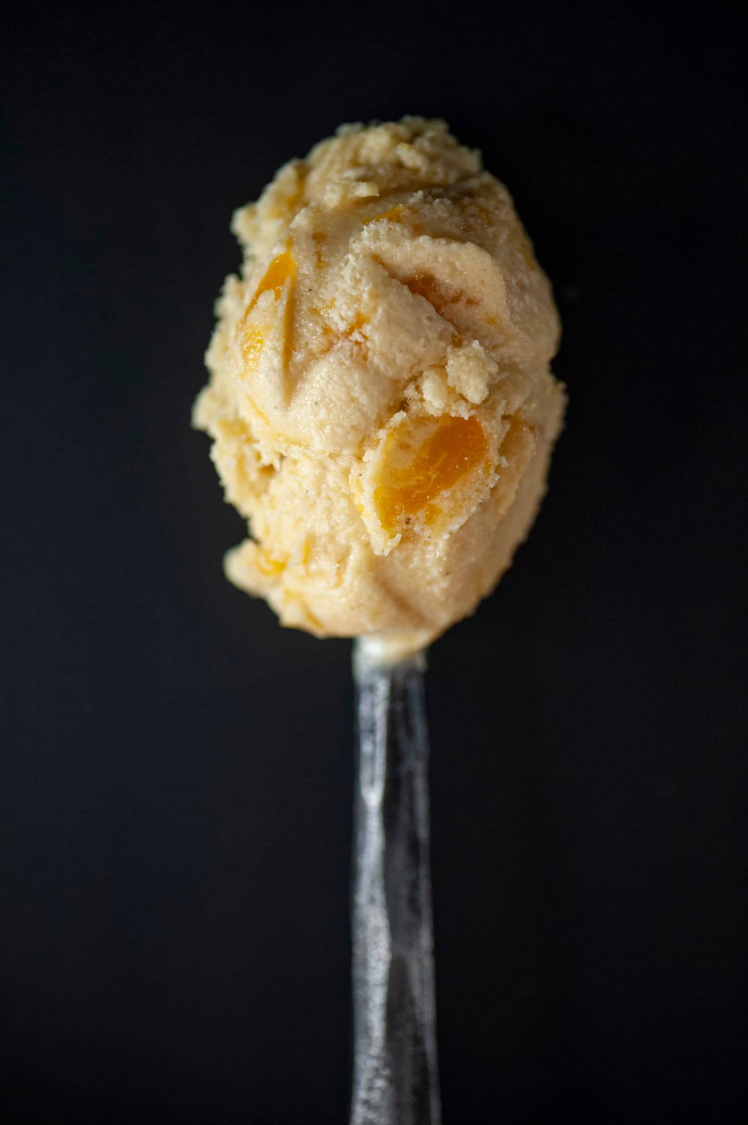 HERITAGE PEACH on a spoon